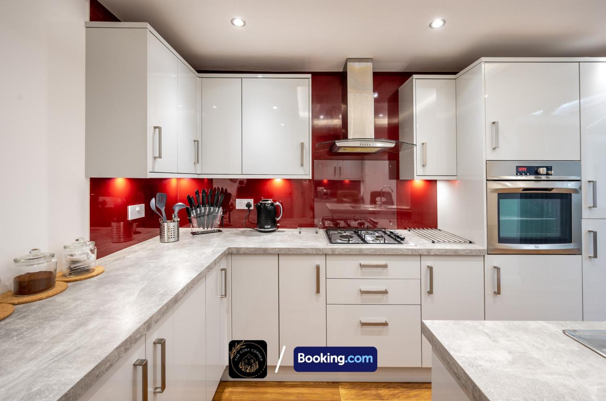 Cosy 3-Bed House, Garden & Free Parking In Stretford Apartment Manchester Exterior foto