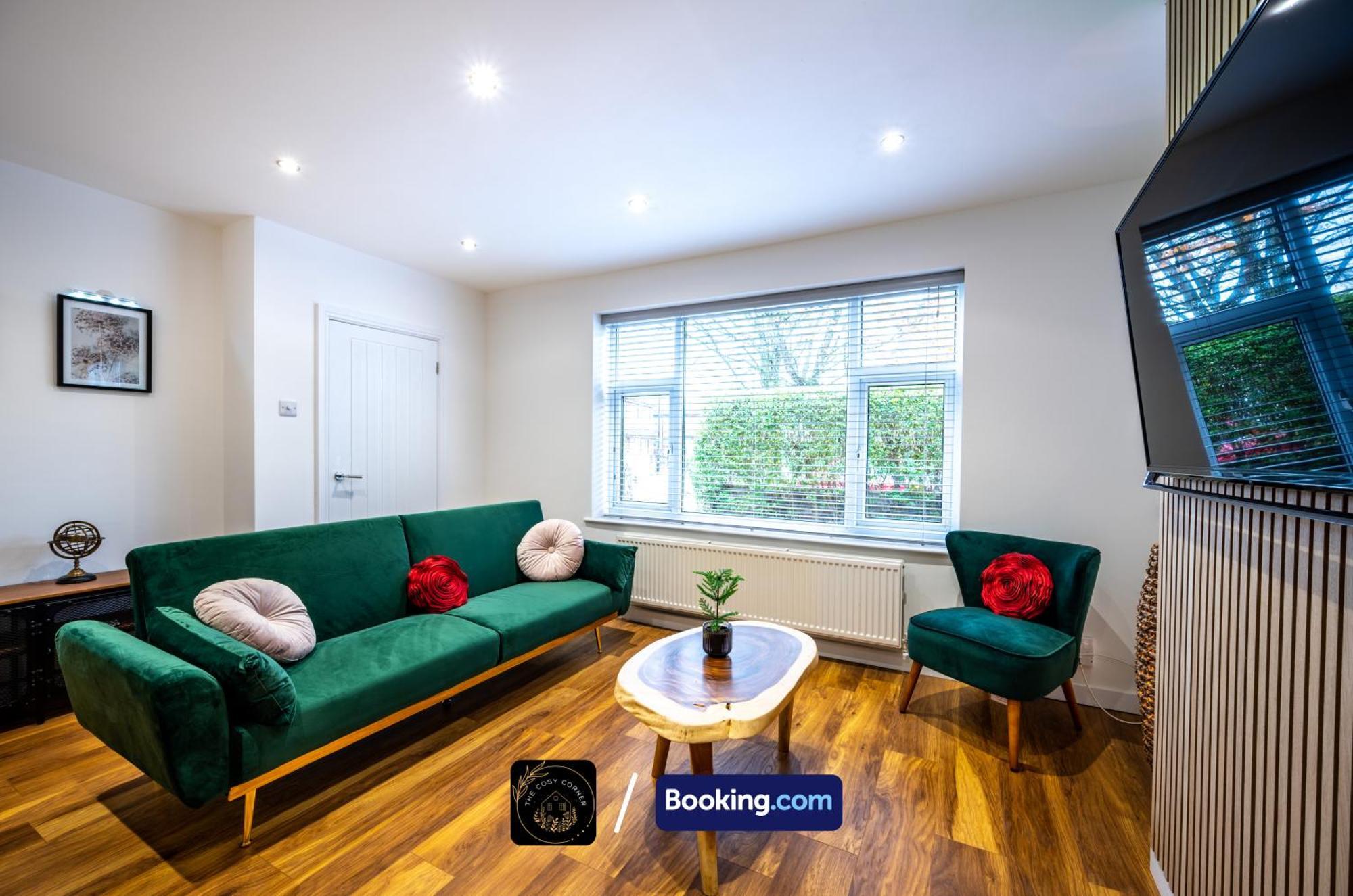 Cosy 3-Bed House, Garden & Free Parking In Stretford Apartment Manchester Exterior foto
