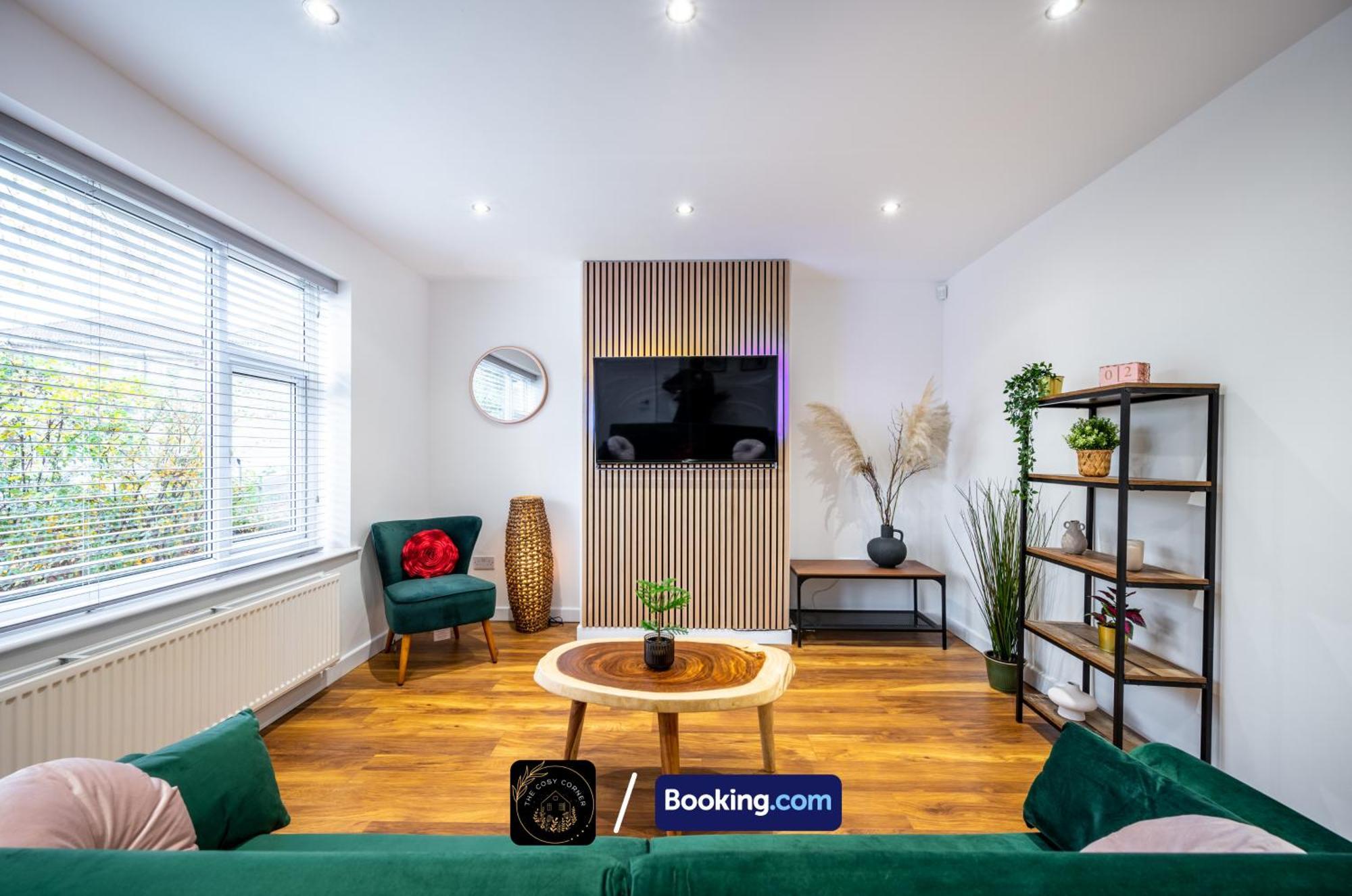 Cosy 3-Bed House, Garden & Free Parking In Stretford Apartment Manchester Exterior foto